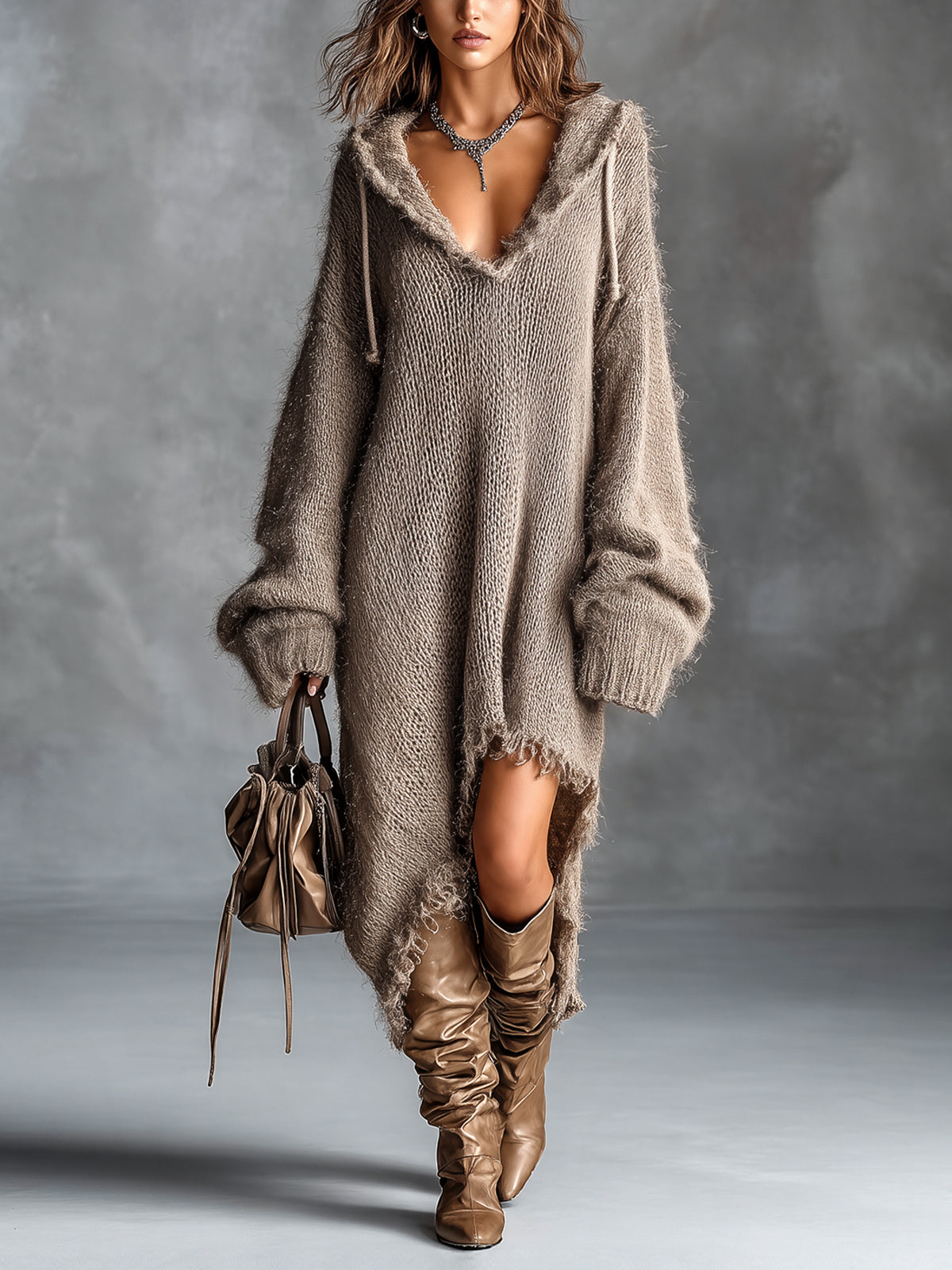 Sixtine | Robe midi à capuche coupe oversize