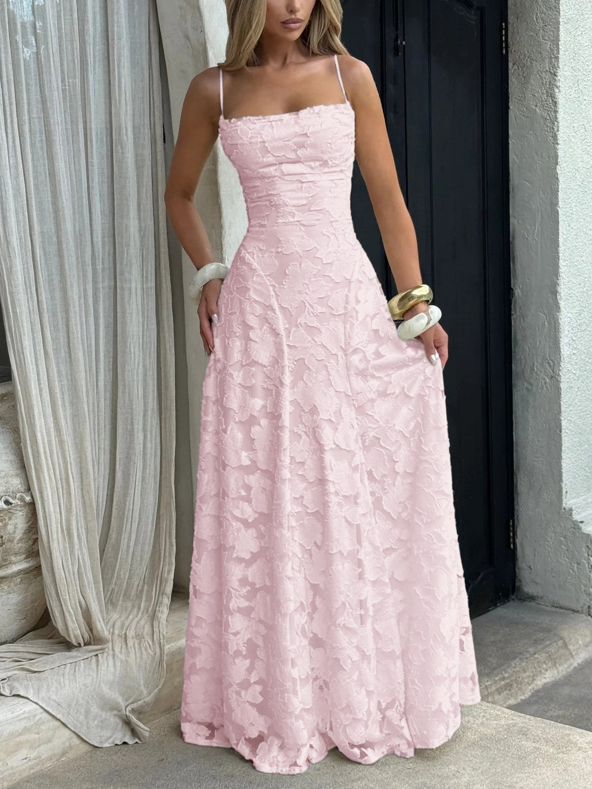 Soraya | Robe de soirée luxueuse en jacquard à encolure droite