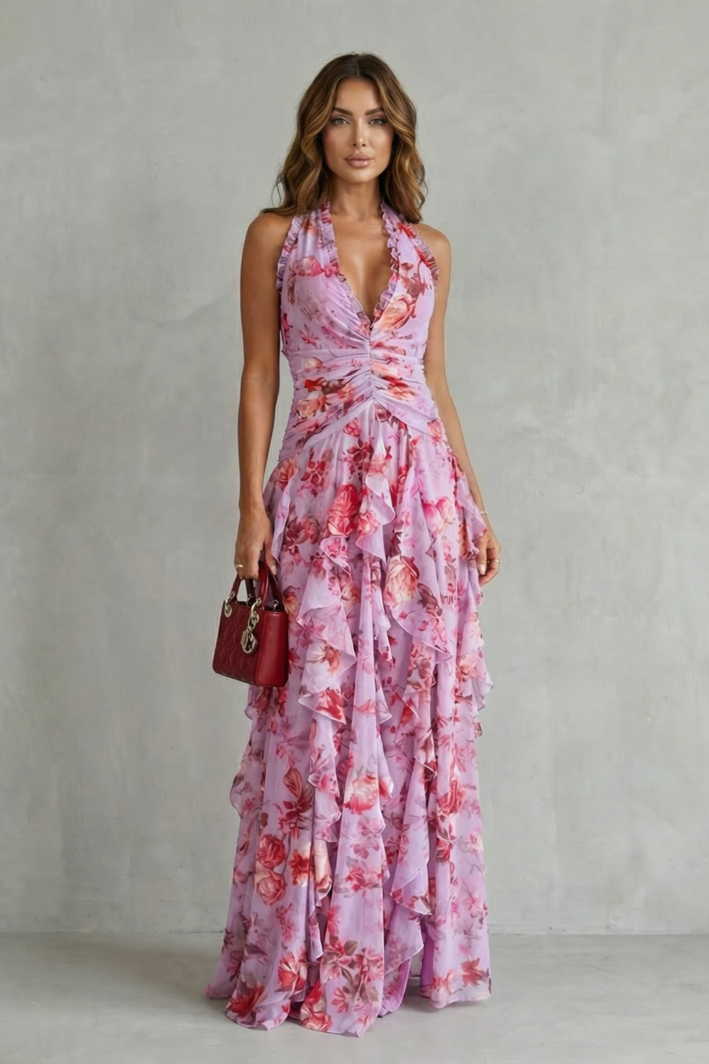 Belladina | Robe longue romantique à cascade de roses avec décolleté américain