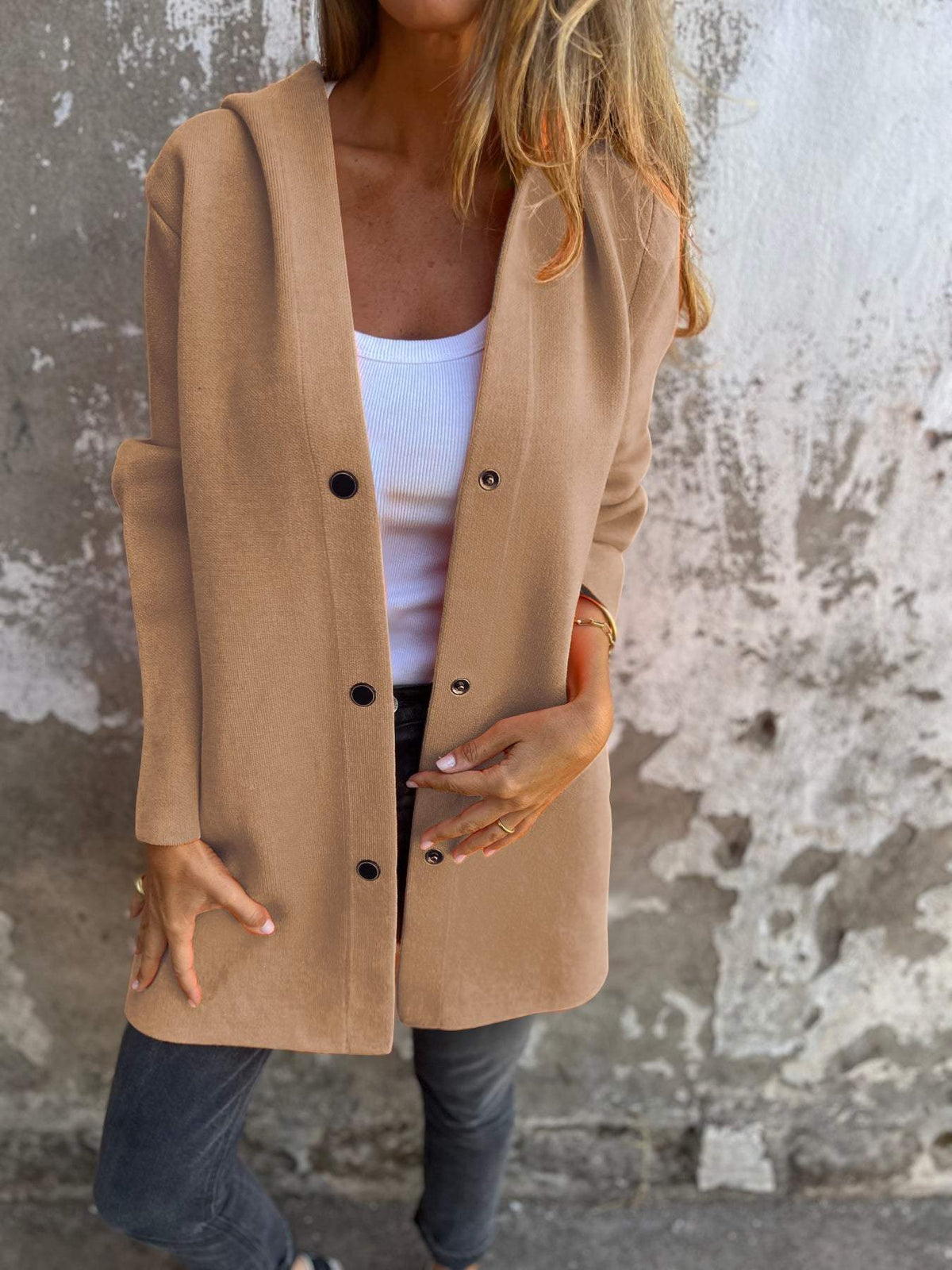 Clothilde | Long cardigan à capuche boutonné