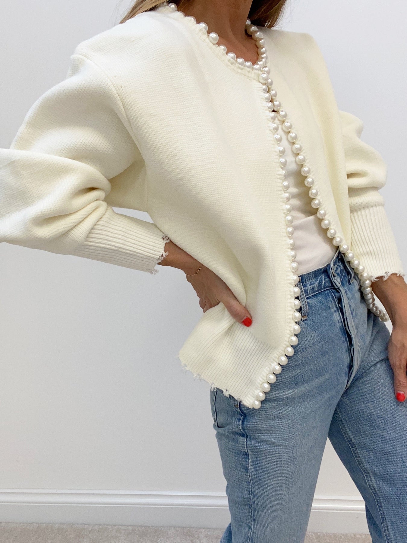 Amaraine I Cardigan élégant orné de perles