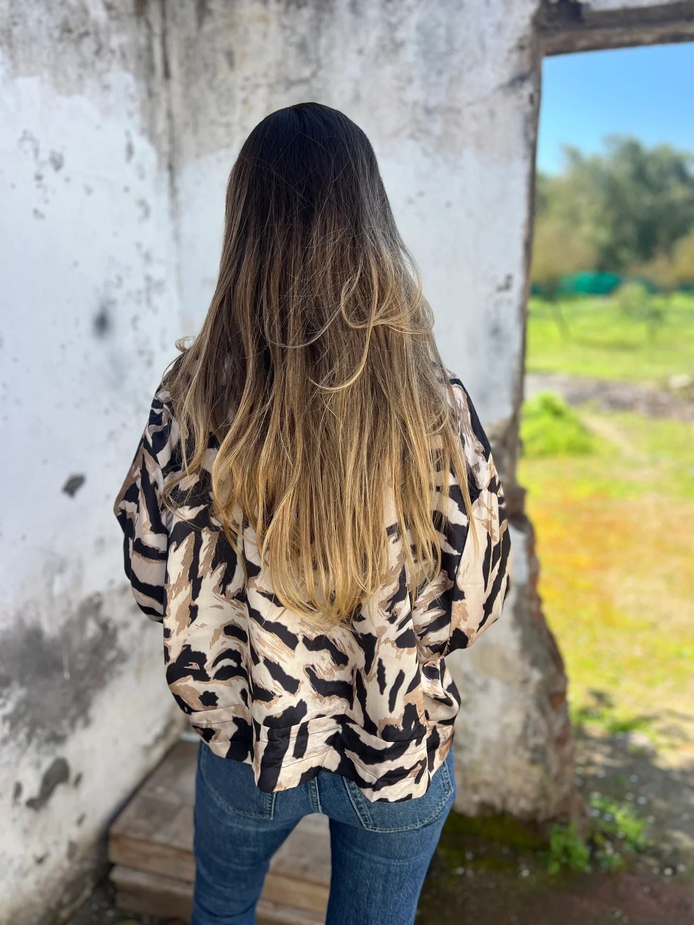 Reva | Trendy bomberjack met zebraprint