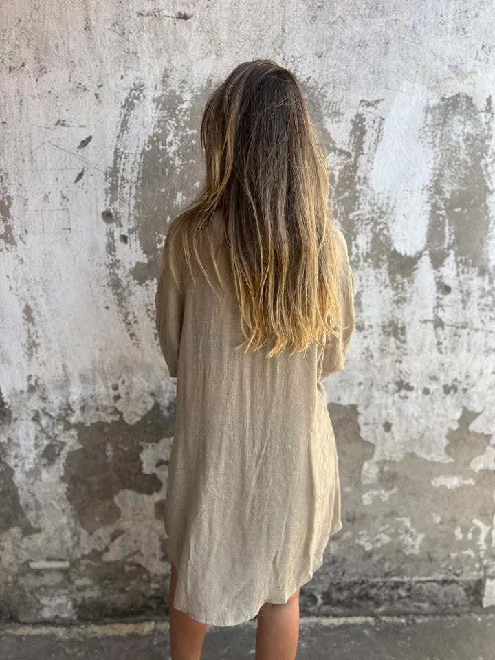 Niva | Ensemble décontracté en lin avec longue blouse et short relax