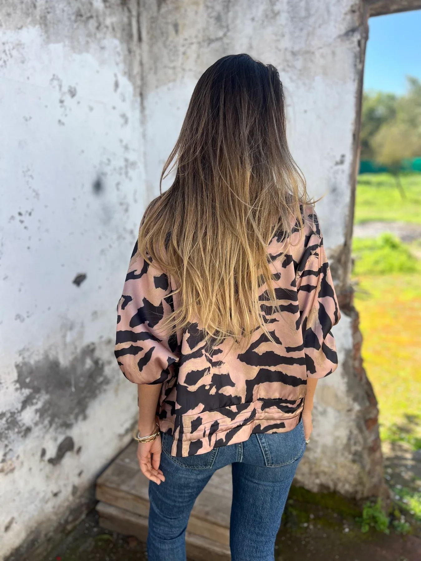 Reva | Trendy bomberjack met zebraprint