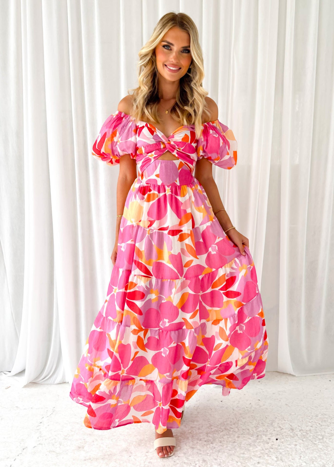 Isla | Maxi-jurk met taillecut-out en print