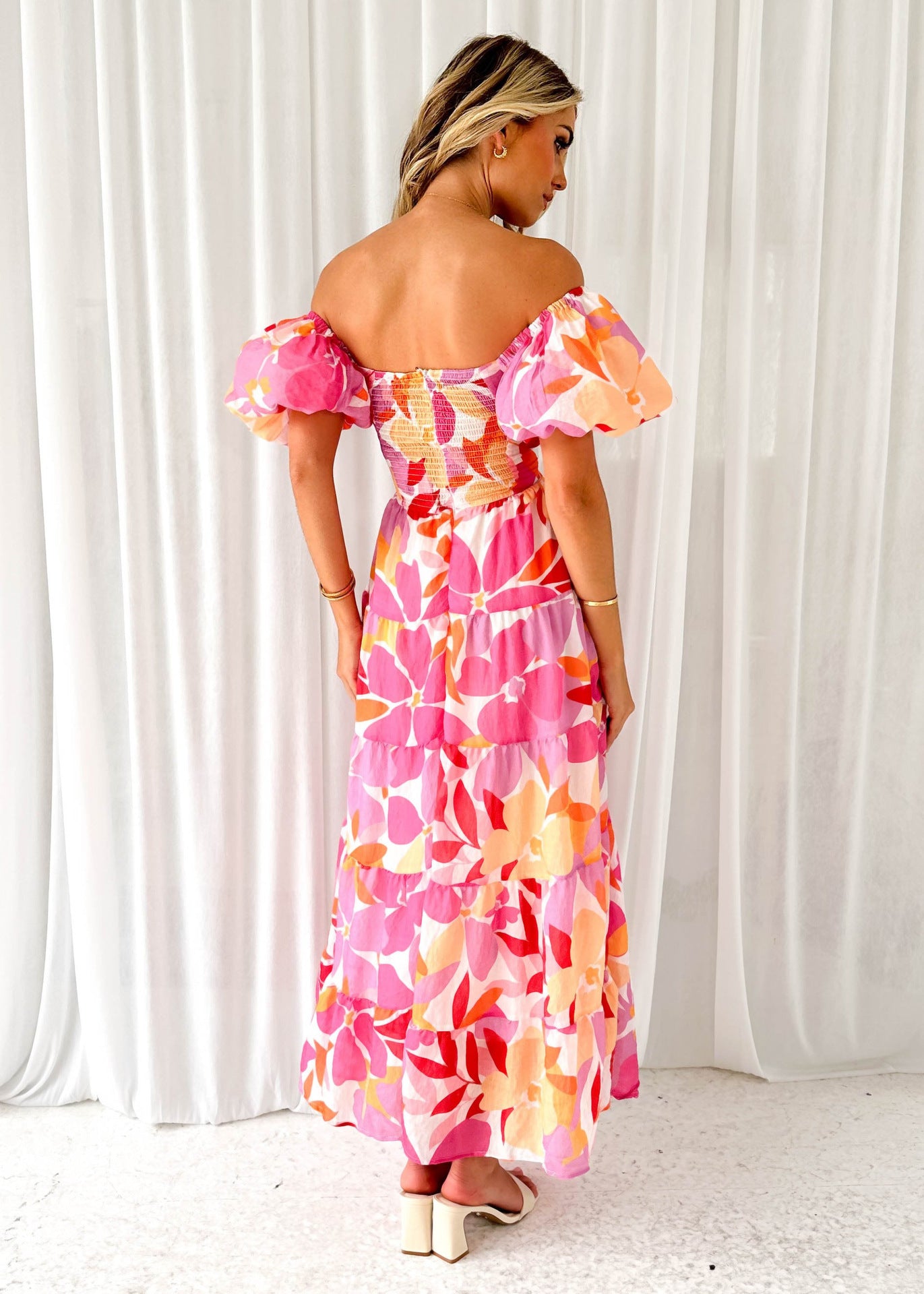Isla | Maxi-jurk met taillecut-out en print