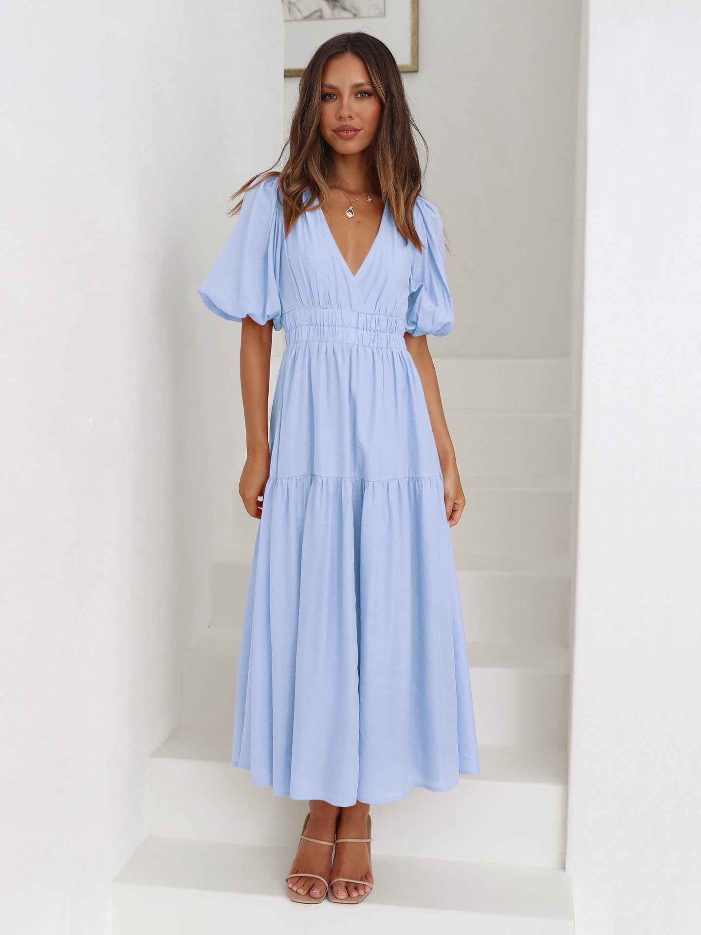 Emilia | Robe à col en V