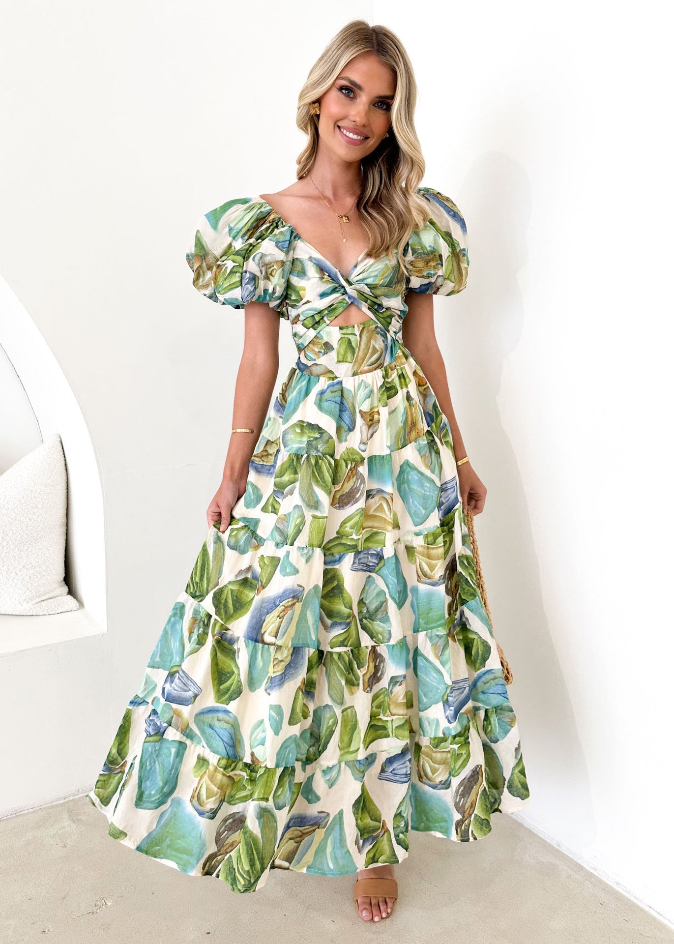 Isla | Maxi-jurk met taillecut-out en print