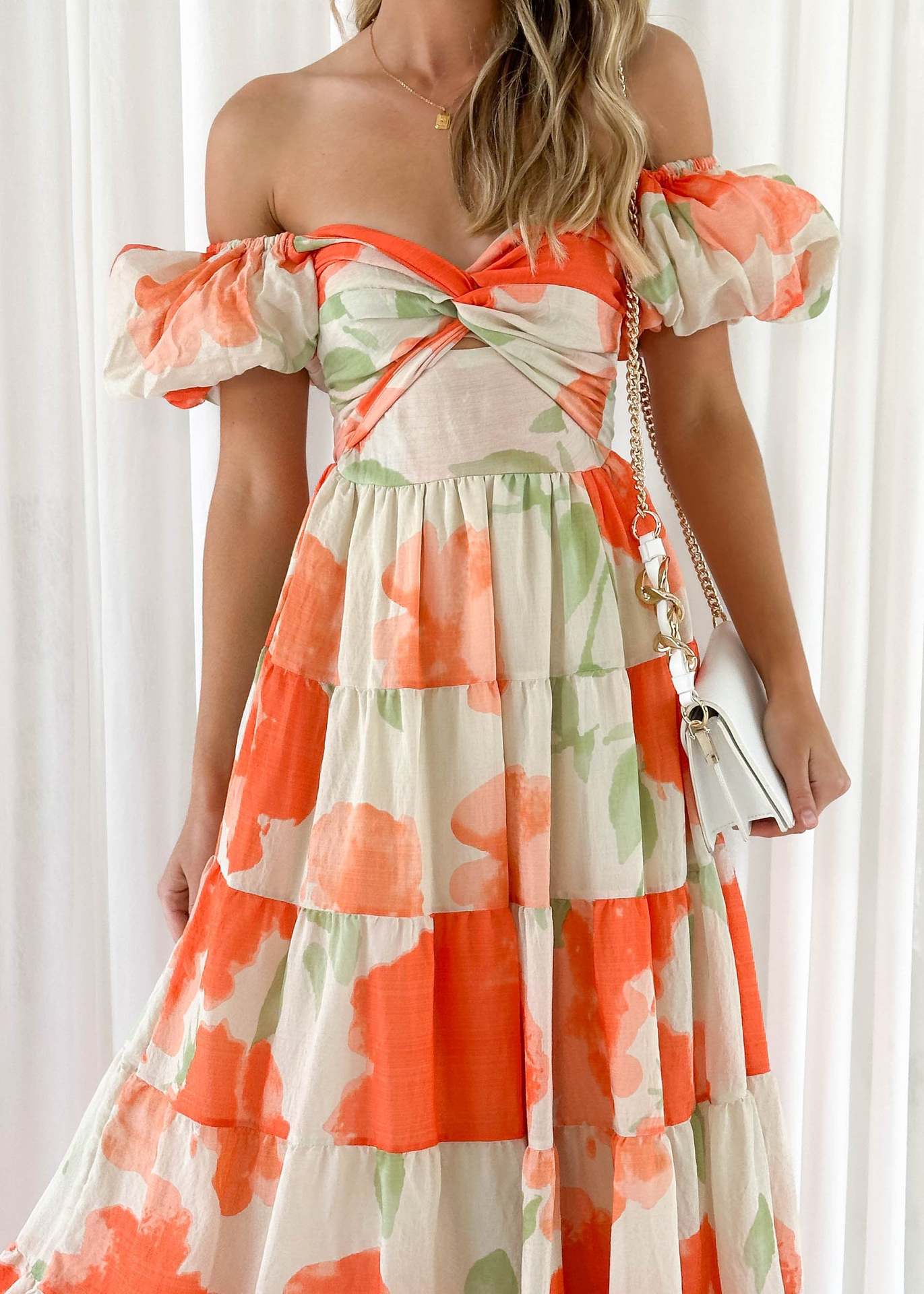 Isla | Maxi-jurk met taillecut-out en print