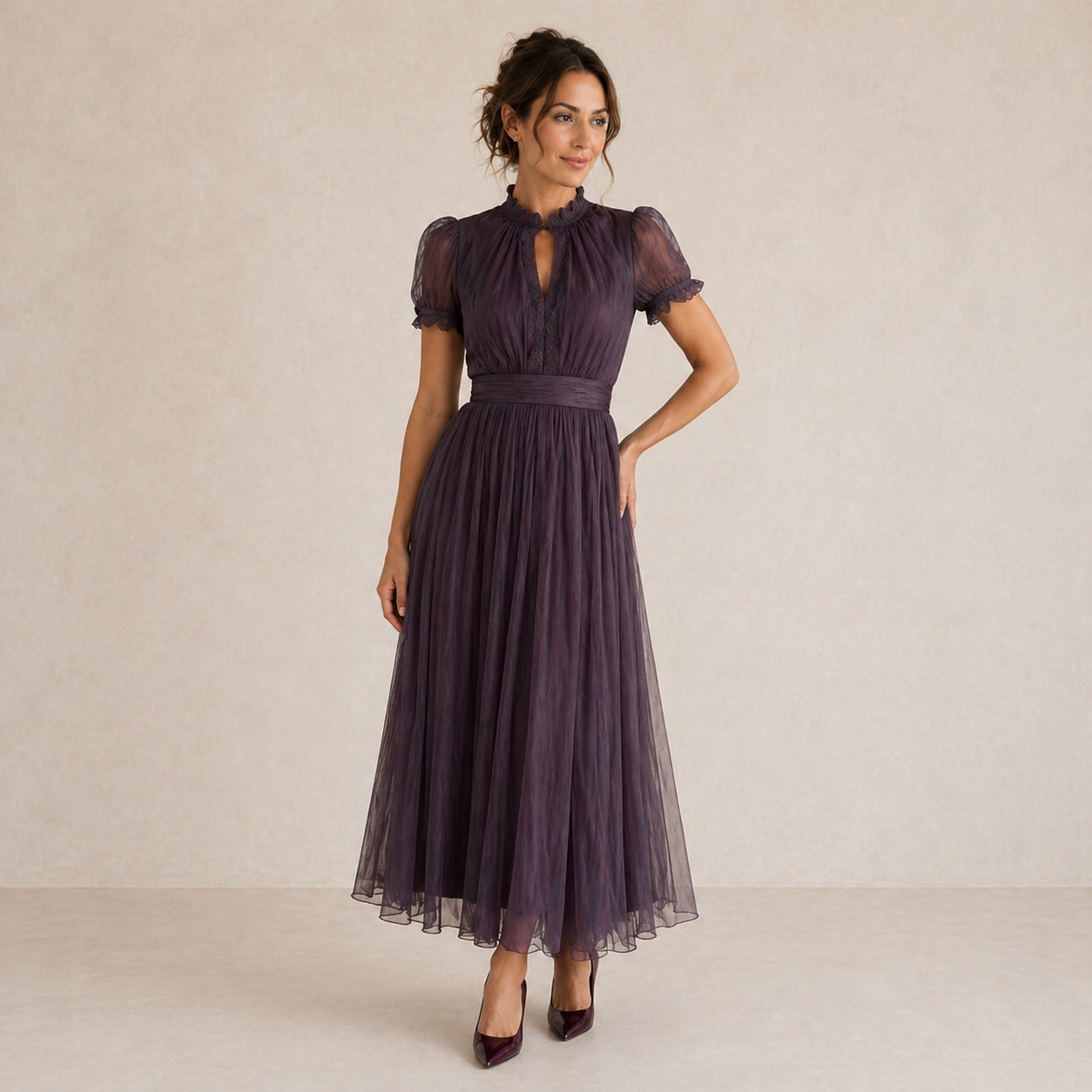 Flavia | Robe midi plissée à col montant
