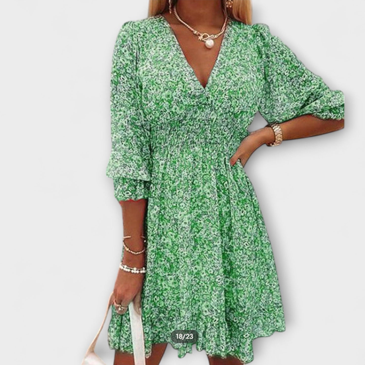 Léonie | Bloemenjurk met V-hals en gerimpelde taille