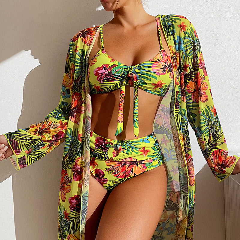 Lani | Tropische bikini met strikdetail en bijpassende kimono