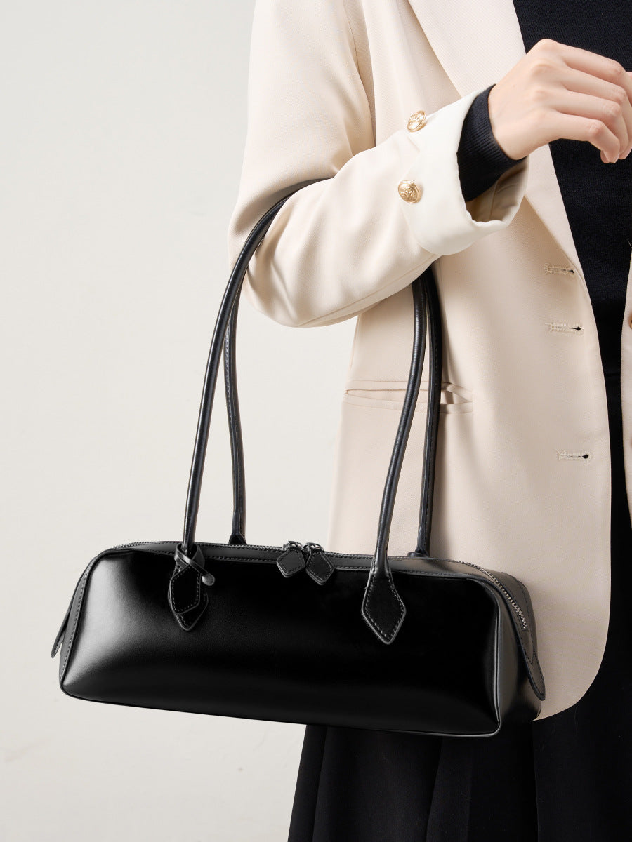 Claire | Luxe baguette tas in hoogglans