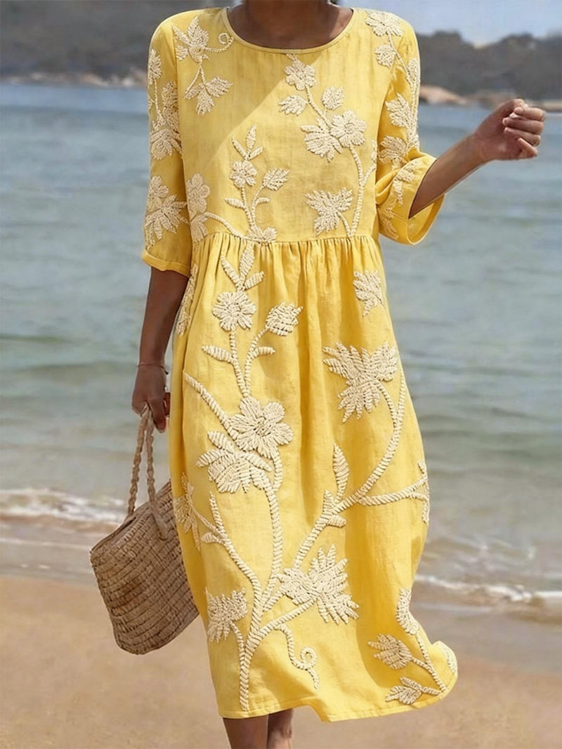 Céline | Robe midi fluide avec broderies