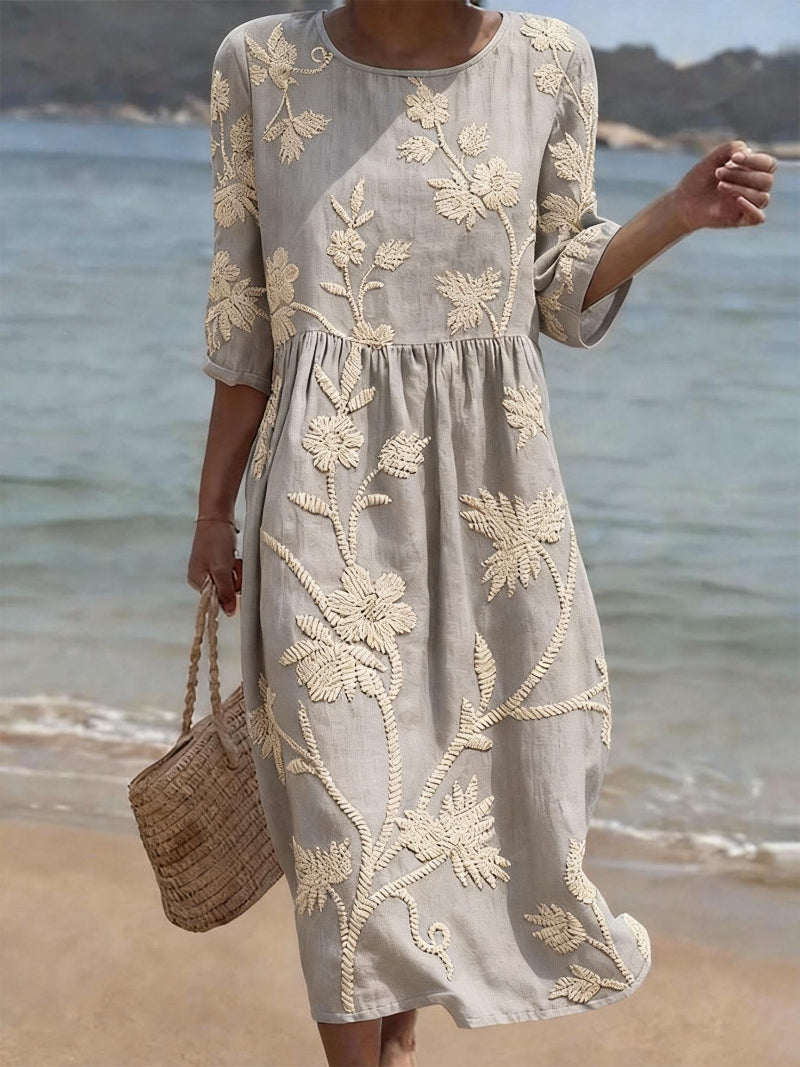 Céline | Robe midi fluide avec broderies