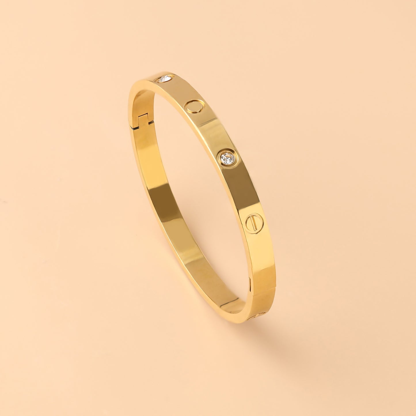 Minea | Love Bracelet