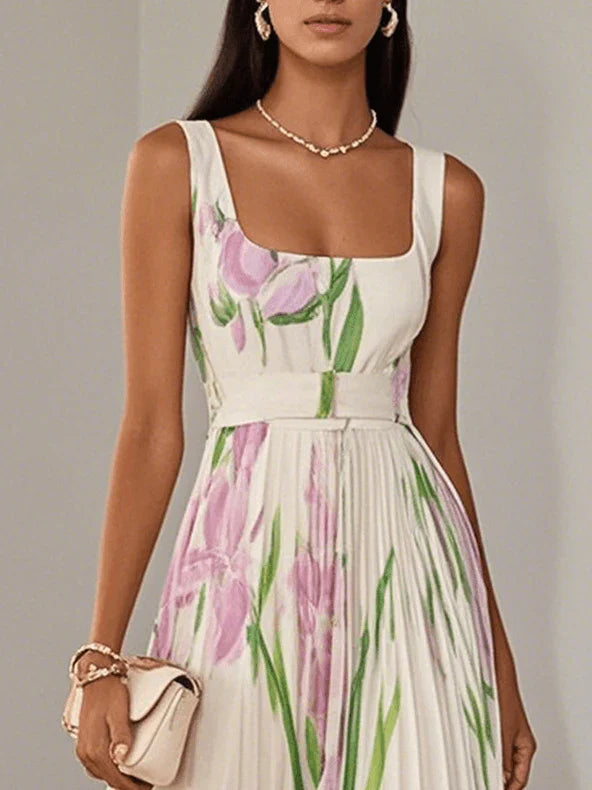 Fiora | Zomerse plisséjurk met romantische bloemenprint