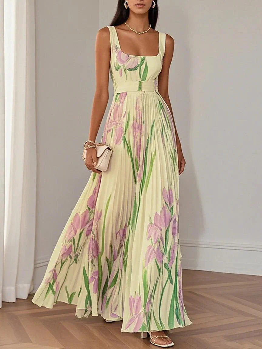 Fiora | Zomerse plisséjurk met romantische bloemenprint
