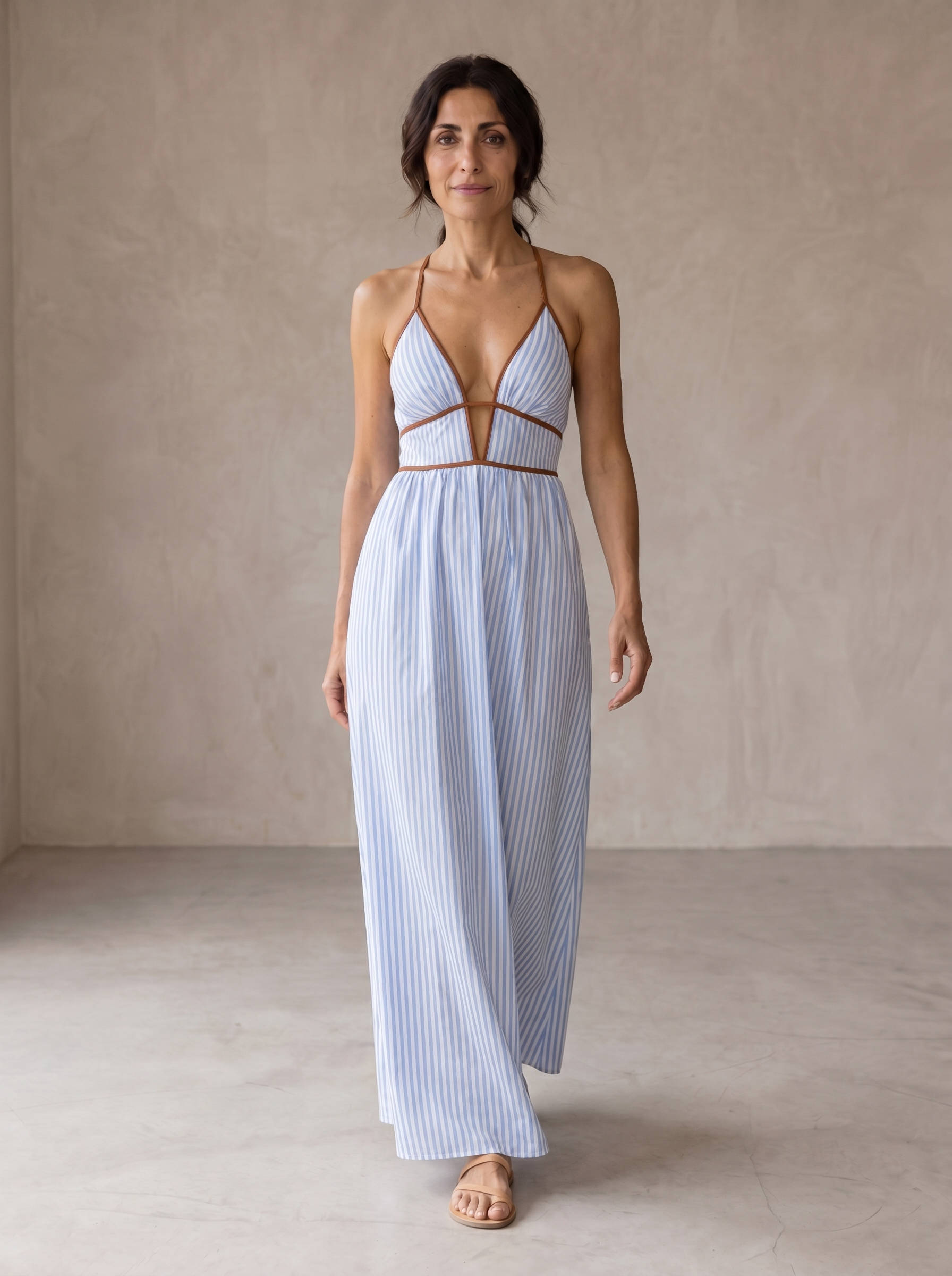 Laurina | Robe Longue à Rayures avec Décolleté Découpé