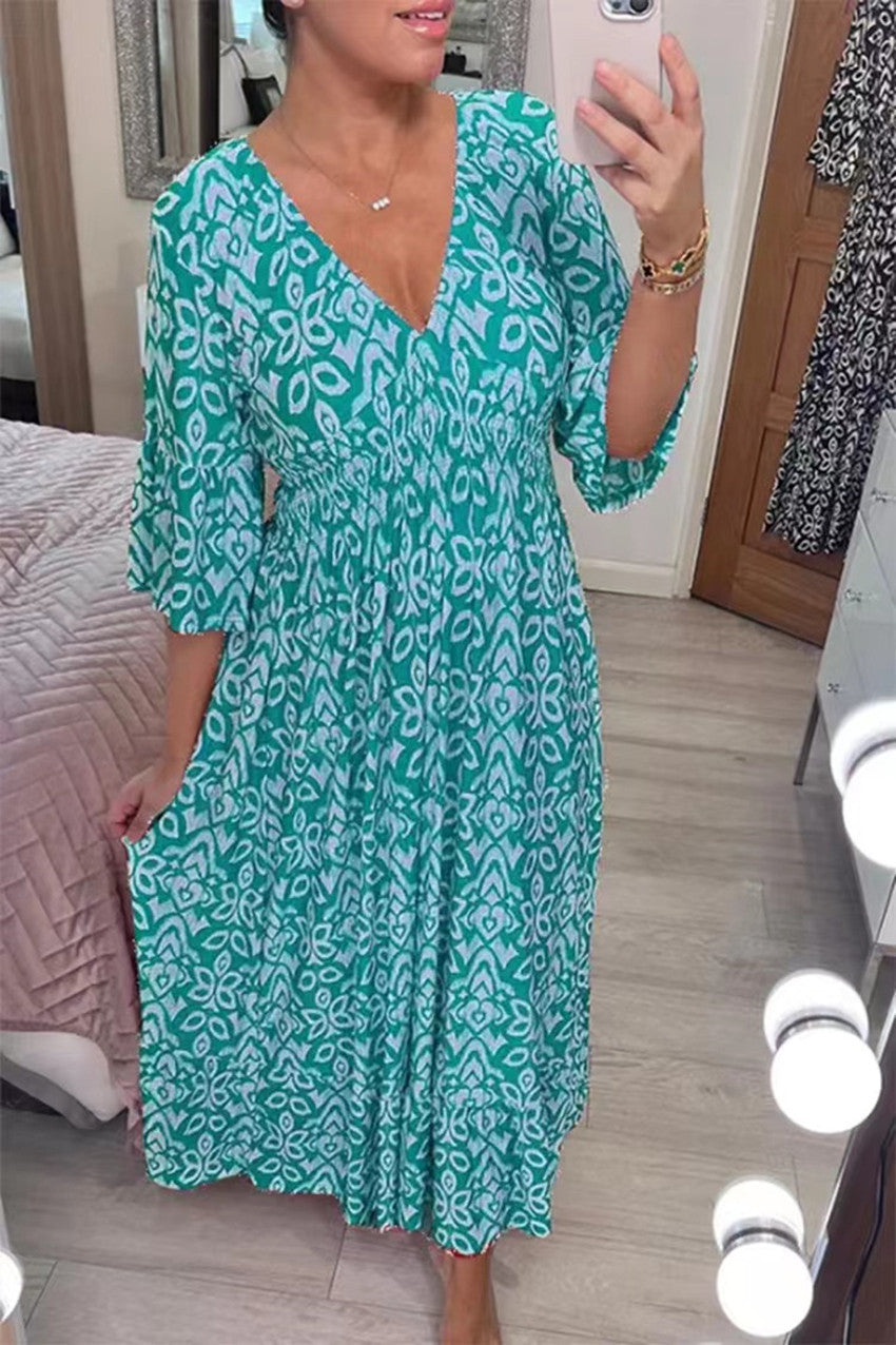 Milou | Vrouwelijke maxi-jurk met speelse v-hals