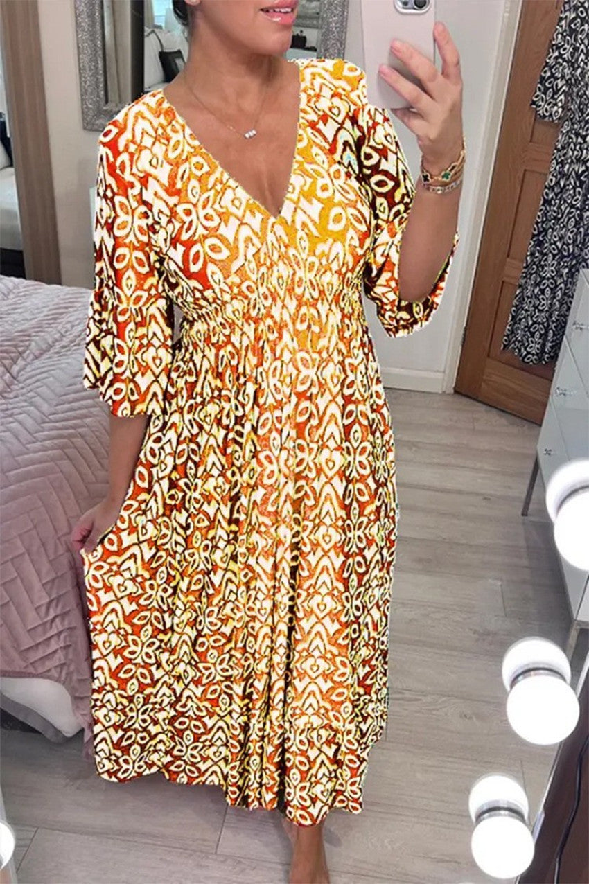 Milou | Vrouwelijke maxi-jurk met speelse v-hals