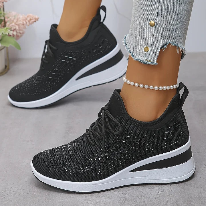 Assina | Sneakers met extra comfort en strassdetails
