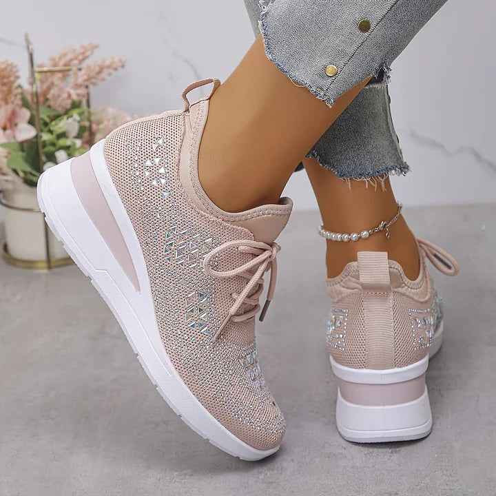 Assina | Sneakers met extra comfort en strassdetails