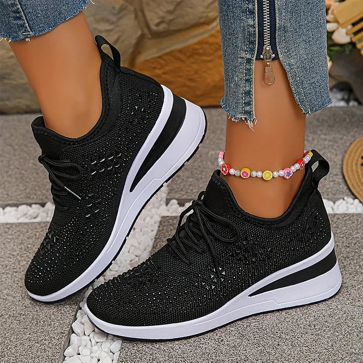 Assina | Sneakers met extra comfort en strassdetails