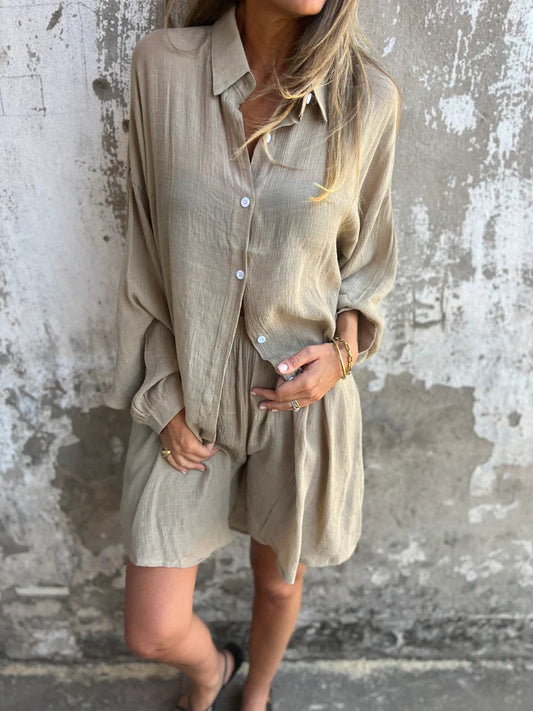 Niva | Casual linnen set met lange blouse en relax shorts