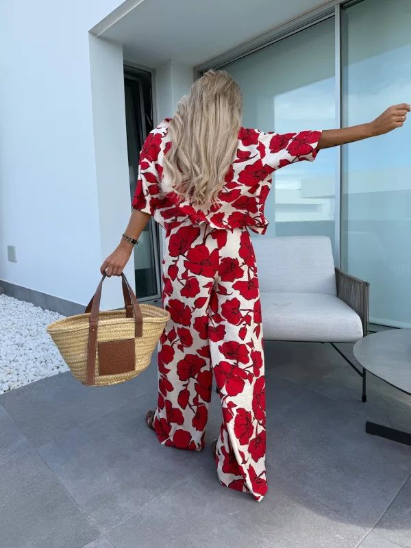 Luz | Tweedelige bloemen set met wijde broek