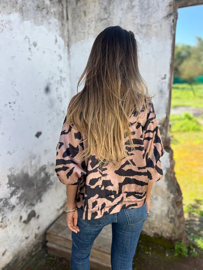Reva | Trendy bomberjack met zebraprint