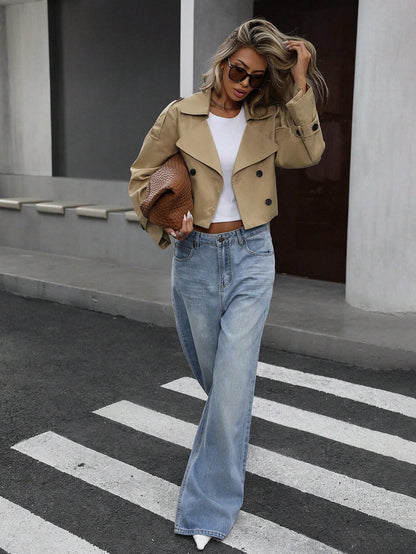 Cleo | Cropped trenchcoat met city attitude