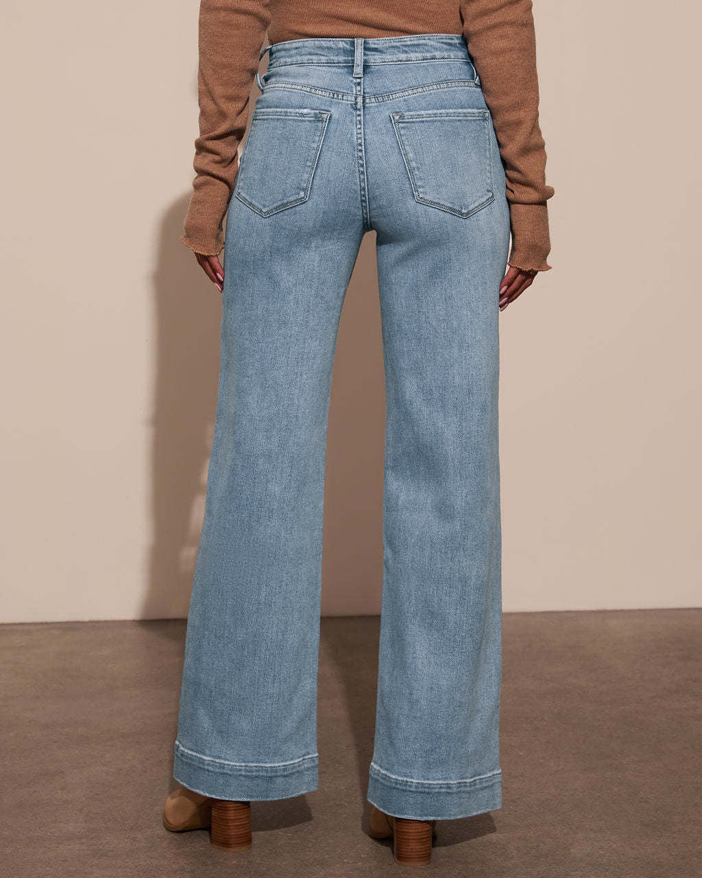 Alia | Jean taille haute coupe large