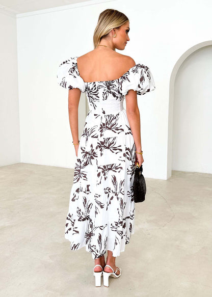 Isla | Maxi-jurk met taillecut-out en print