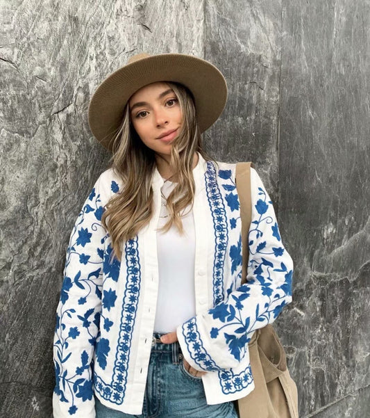 Elena | Blouse met geborduurde bloemen en boho flair