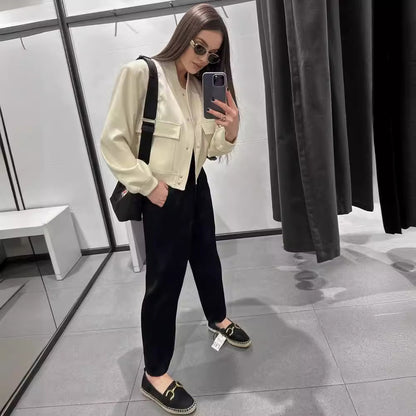 Senna | Minimal bomber met utility pockets