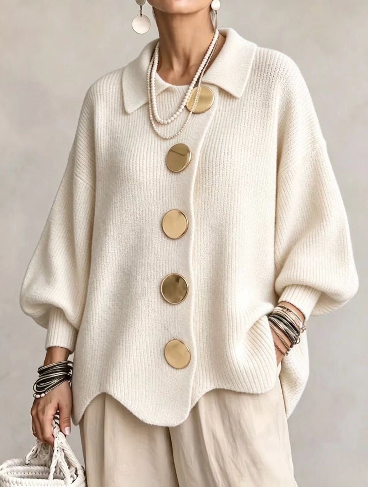 Victoire | Cardigan oversize à gros boutons dorés