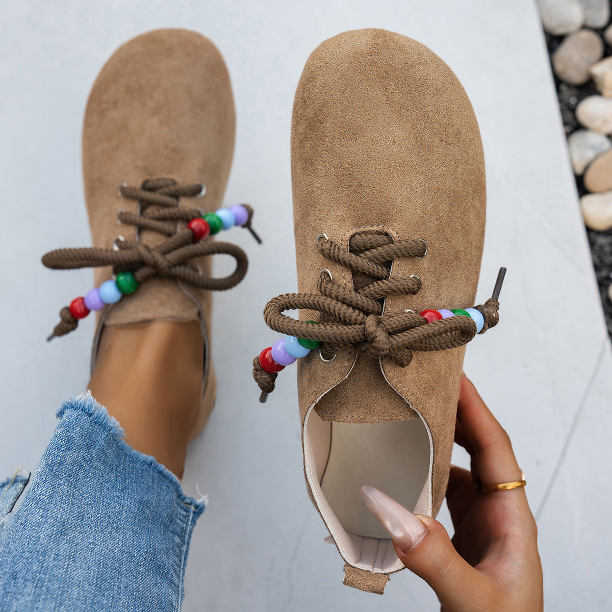 Sidonie | Mocassins en suédine à détail perlé