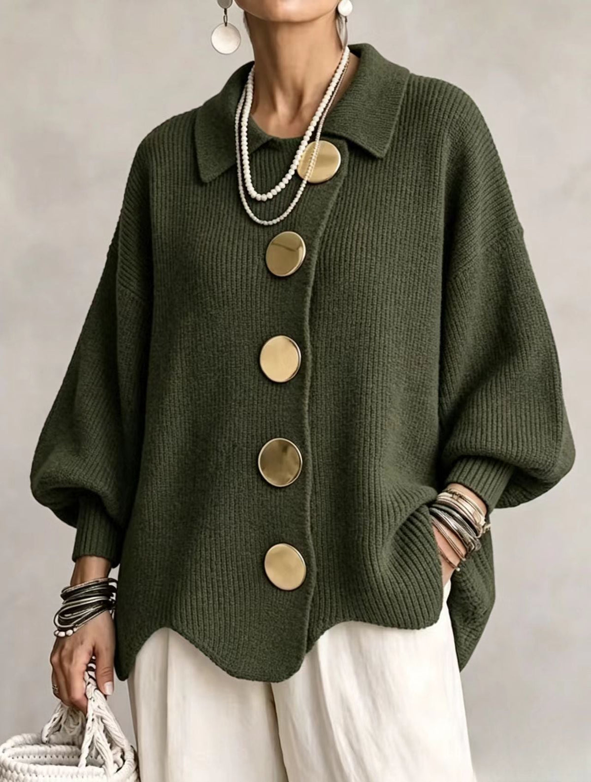Victoire | Cardigan oversize à gros boutons dorés