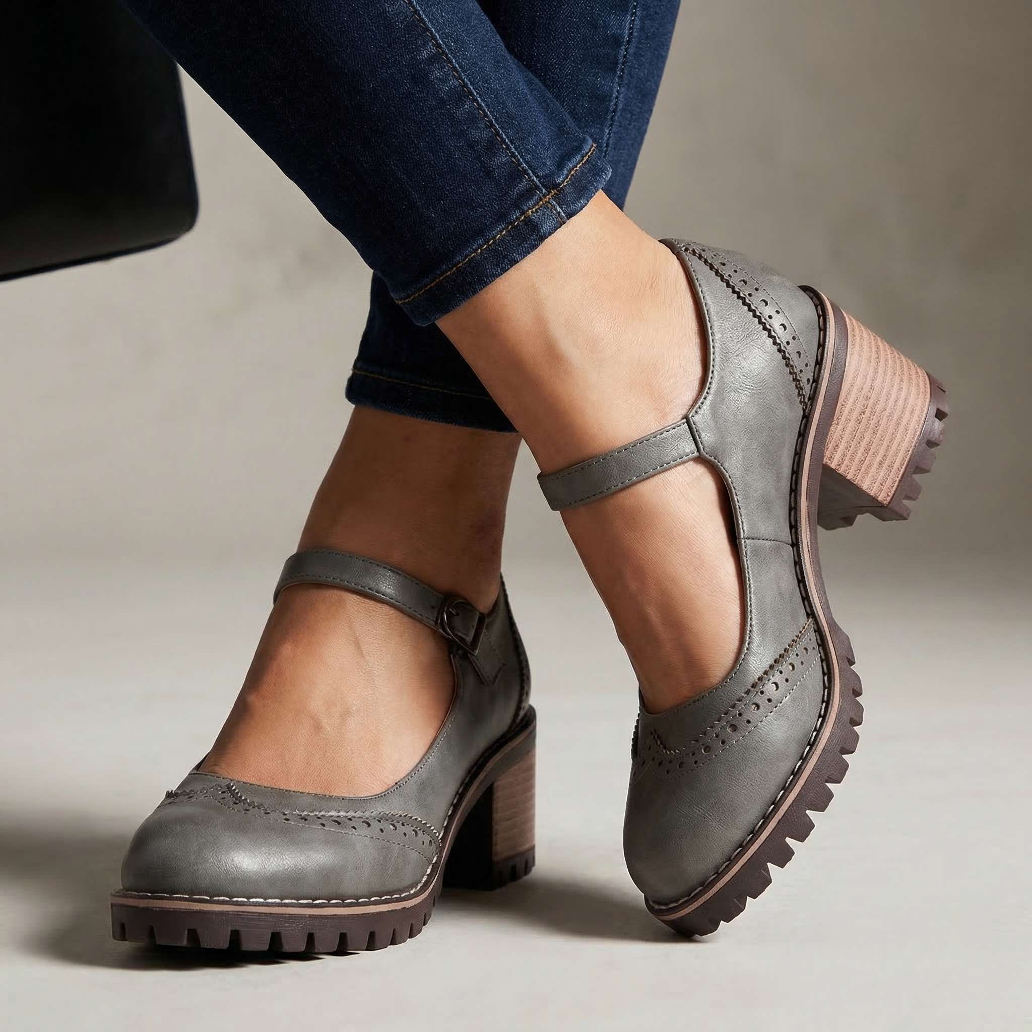 Solène | Escarpins brogue à talon carré