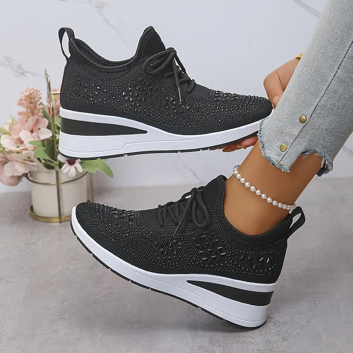 Assina | Sneakers met extra comfort en strassdetails
