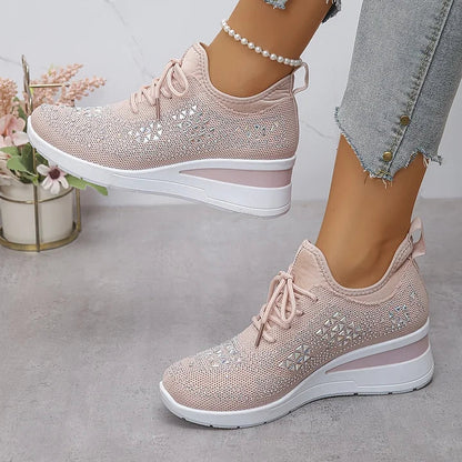 Assina | Sneakers met extra comfort en strassdetails