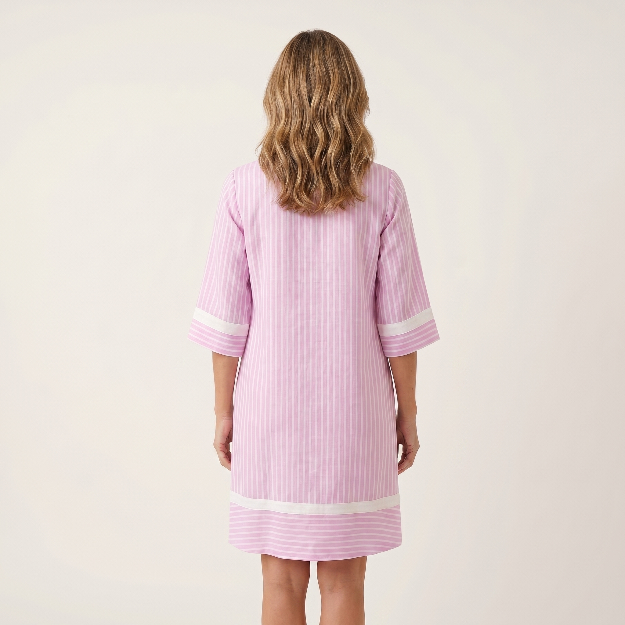 Sanina | Robe T-shirt en coton à rayures avec bord contrasté