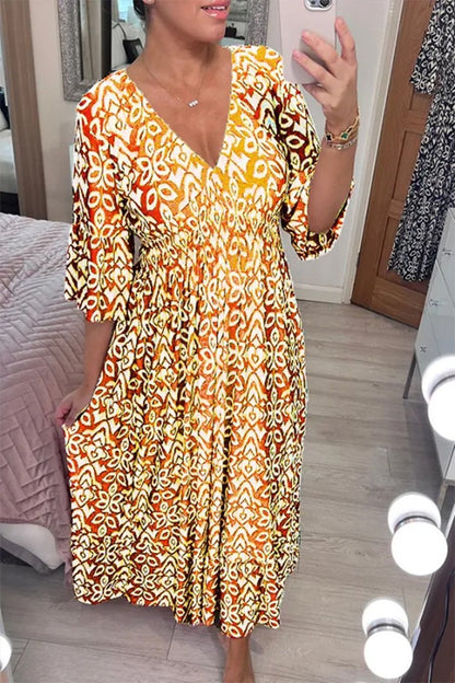 Milou | Vrouwelijke maxi-jurk met speelse v-hals